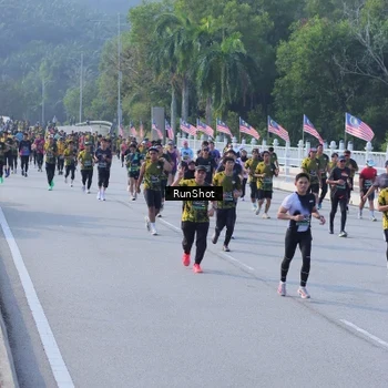 Runner Photo 7133140