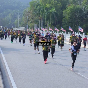 Runner Photo 7133144