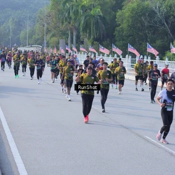 Runner Photo 7133150