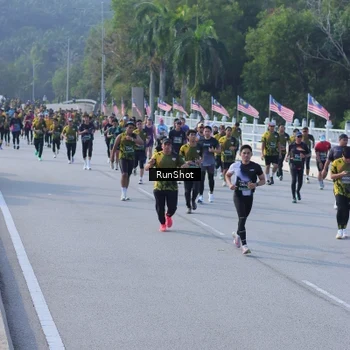 Runner Photo 7133154