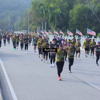 Runner Photo 7133156