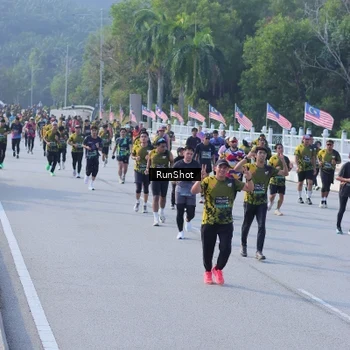 Runner Photo 7133158