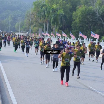 Runner Photo 7133165