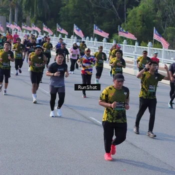 Runner Photo 7133173
