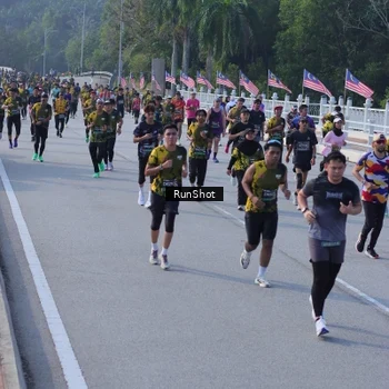 Runner Photo 7133183