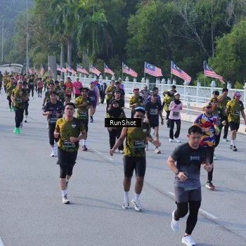 Runner Photo 7133193