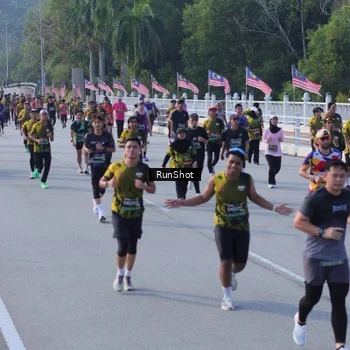 Runner Photo 7133198