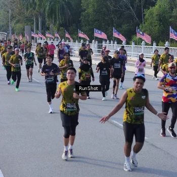 Runner Photo 7133209