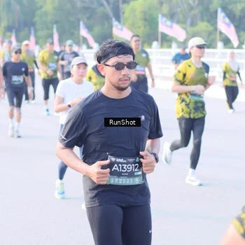 Runner Photo 7133211