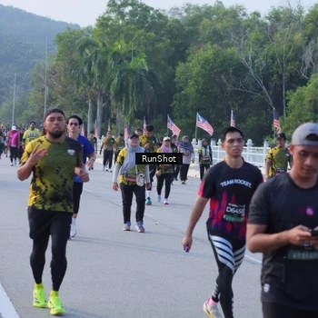 Runner Photo 7133218