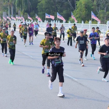 Runner Photo 7133219