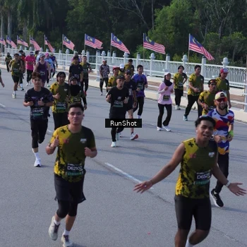 Runner Photo 7133224