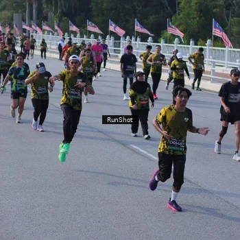 Runner Photo 7133233