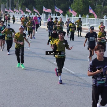 Runner Photo 7133238