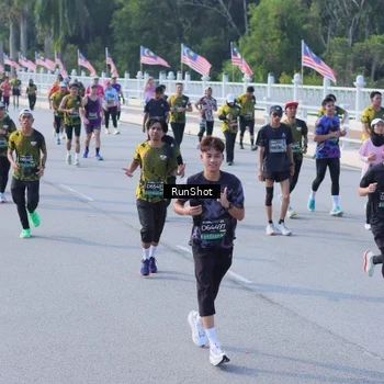 Runner Photo 7133241