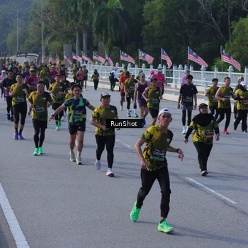 Runner Photo 7133249