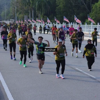 Runner Photo 7133258