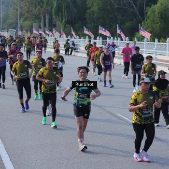 Runner Photo 7133271