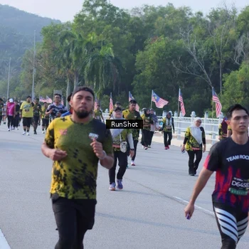 Runner Photo 7133272