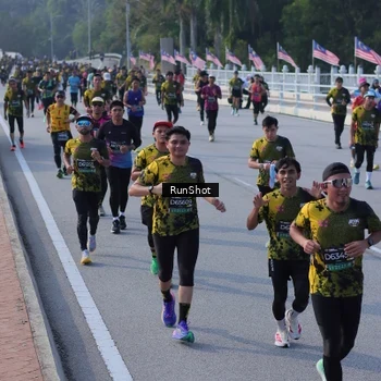 Runner Photo 7133292