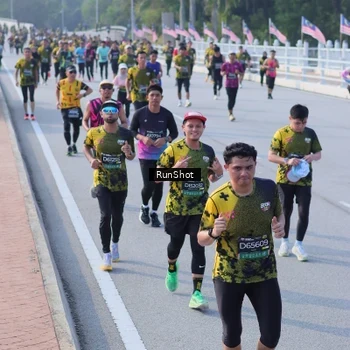 Runner Photo 7133310