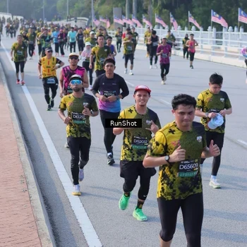 Runner Photo 7133316
