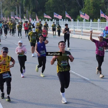 Runner Photo 7133329
