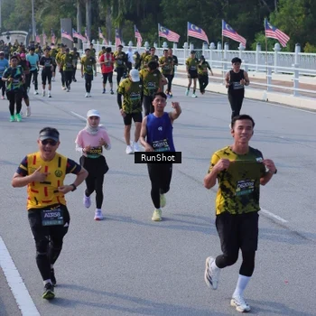 Runner Photo 7133330