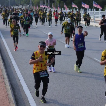 Runner Photo 7133334