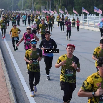 Runner Photo 7133335
