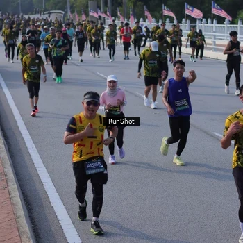 Runner Photo 7133336
