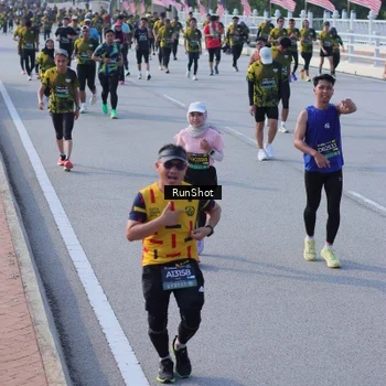 Runner Photo 7133339