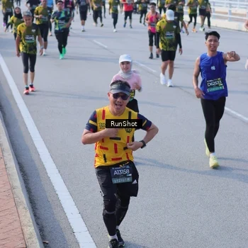 Runner Photo 7133351