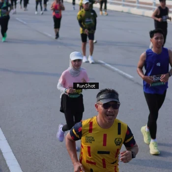 Runner Photo 7133352