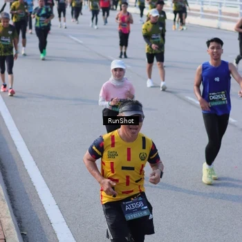 Runner Photo 7133354