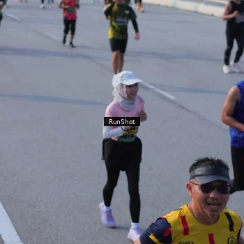 Runner Photo 7133363