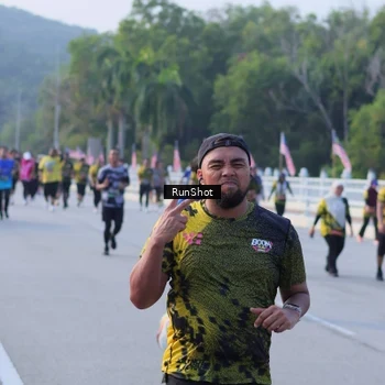 Runner Photo 7133368