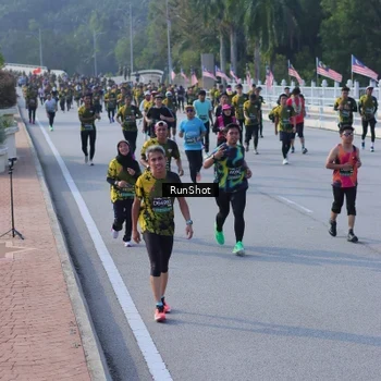 Runner Photo 7133373
