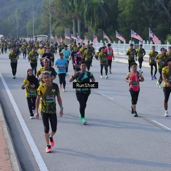 Runner Photo 7133384