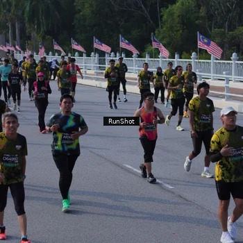 Runner Photo 7133388