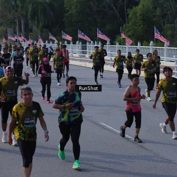 Runner Photo 7133394
