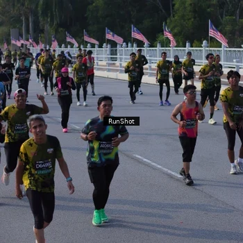 Runner Photo 7133395