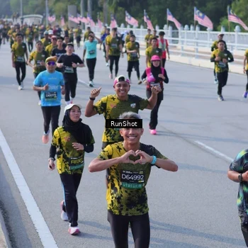 Runner Photo 7133402