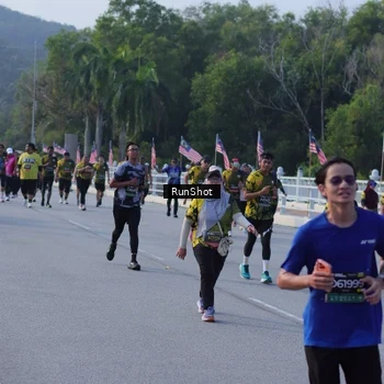 Runner Photo 7133403