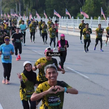 Runner Photo 7133415