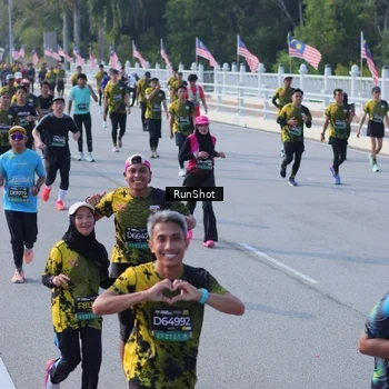Runner Photo 7133416