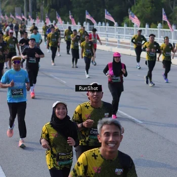 Runner Photo 7133422