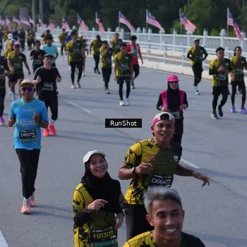 Runner Photo 7133423