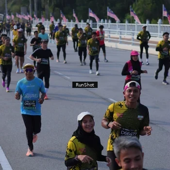 Runner Photo 7133425