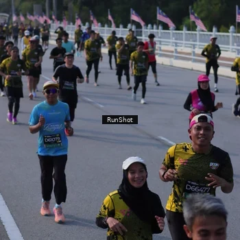 Runner Photo 7133426